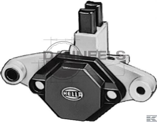  5dr004241151_hella_bw.jpg