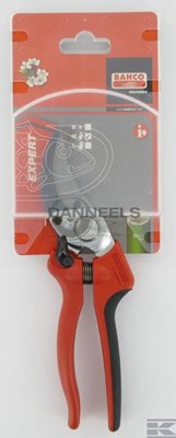  p10820f.jpg